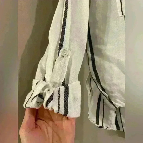 Women’s White Harper Button Up Top - Picture 2 of 7